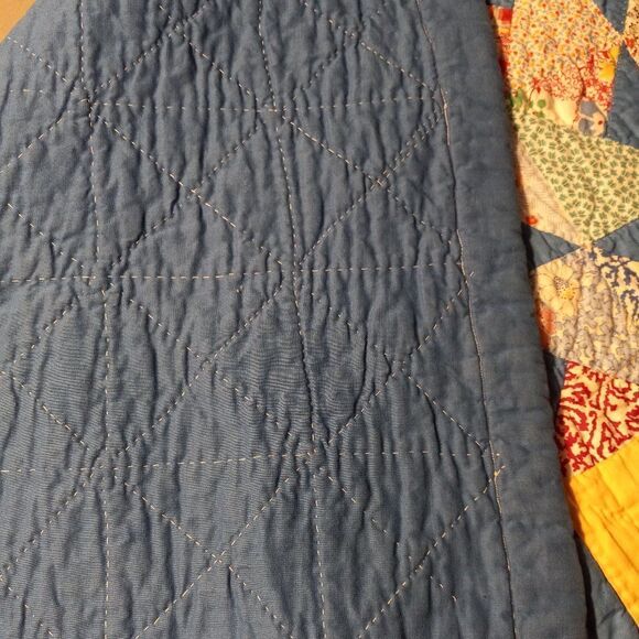 Vintage Pin Wheel Design Quilt - Picture 3 of 7